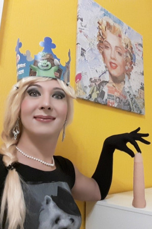 Escort girl ТРАНС ЛЕДИ Лола