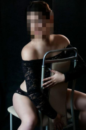 Escort girl Алинв