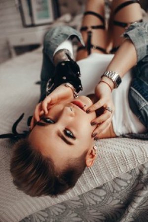 Escort girl СТЕЛЛА