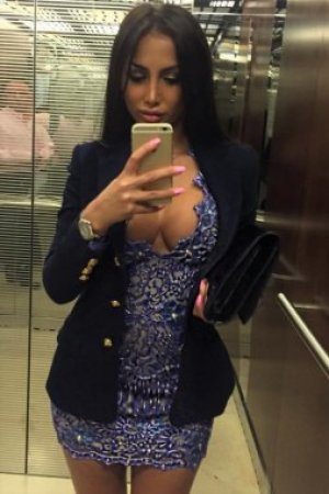 Индивидуалка Юля